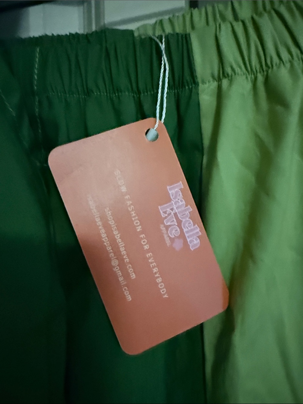 Isabella Eve Colorblock Green Two-Piece Medium Crop Top & Small Wide-Leg Pants - Picture 4 of 4